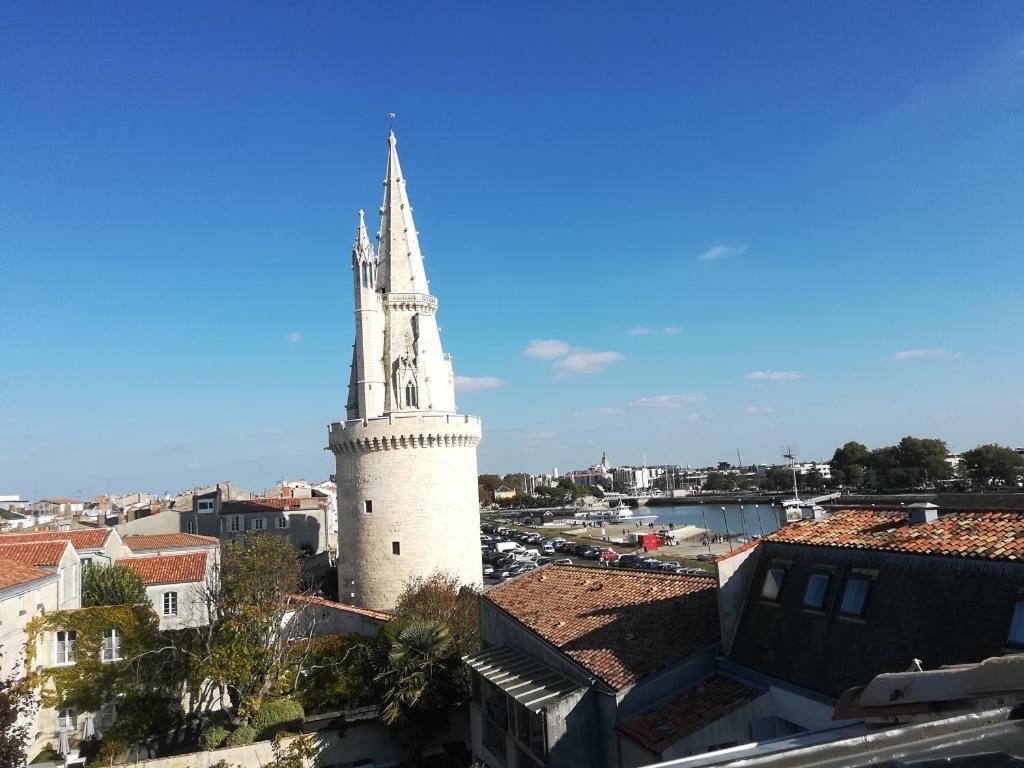 Vue Superbe Sur Tour De La Lanterne T2 Avec Terrasse Remparts 2 Lägenhet La Rochelle  Exteriör bild