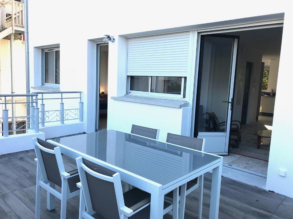 Vue Superbe Sur Tour De La Lanterne T2 Avec Terrasse Remparts 2 Lägenhet La Rochelle  Exteriör bild